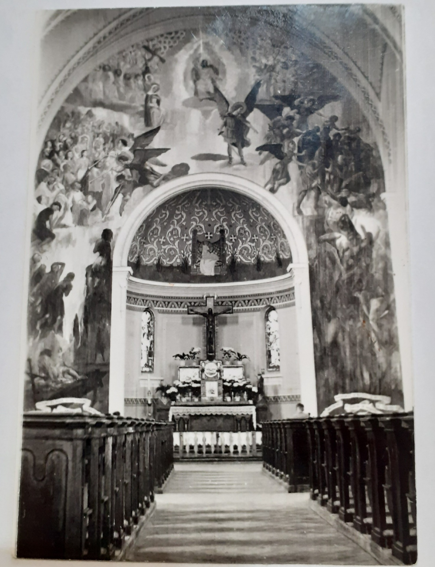Az oltárkép az 1960-as festés után