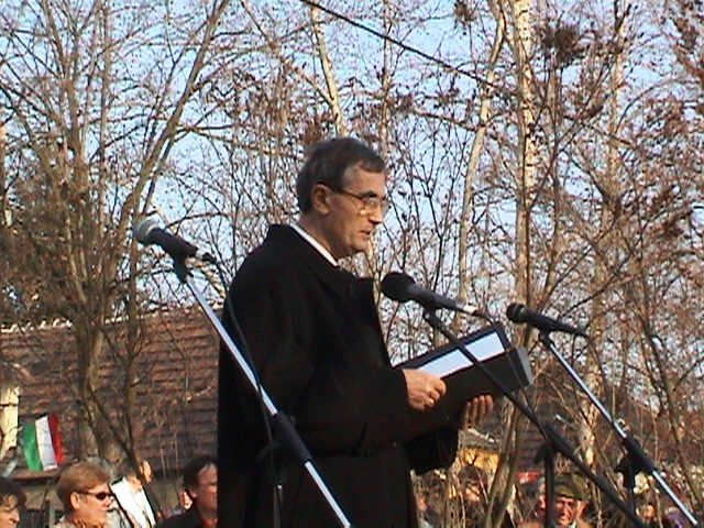 Márc. 15. megemlékezés 2004-ben